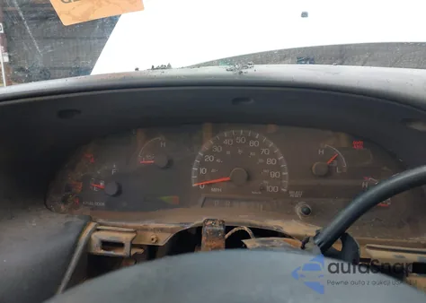 2003 Ford F-150 Xl/Xlt z USA, uszkodzony, nr VIN 2FTRF17253CA96465